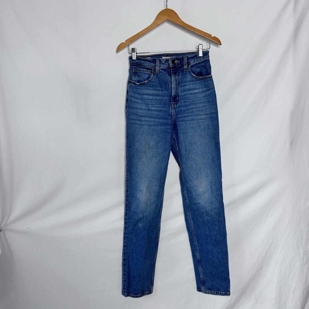 Levi’s Premium 70s High Slim Straight Jeans Size 25 High Rise